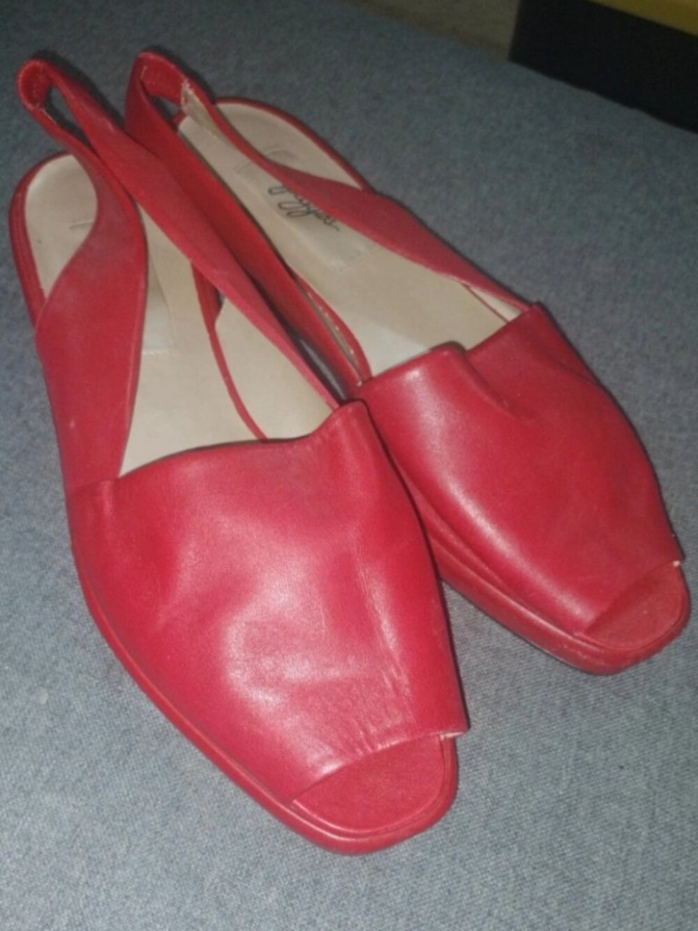 Vintage Arpeggios red leather sling backs